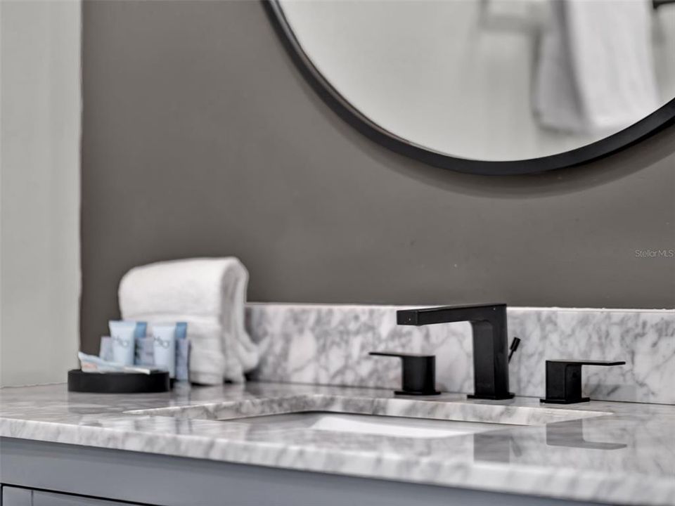 В аренду: $6,000 (2 спален, 2 ванн, 1644 Квадратных фут)