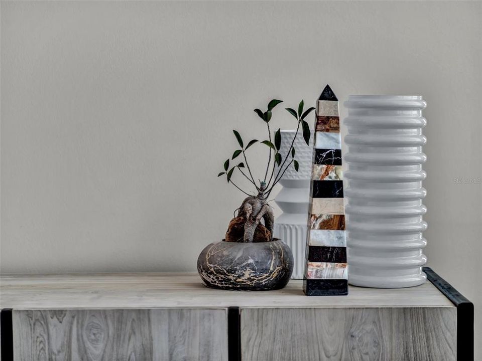 В аренду: $6,000 (2 спален, 2 ванн, 1644 Квадратных фут)