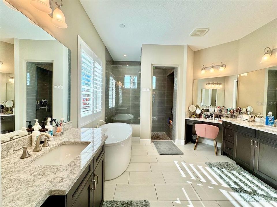 For Rent: $7,000 (4 beds, 3 baths, 3687 Square Feet)