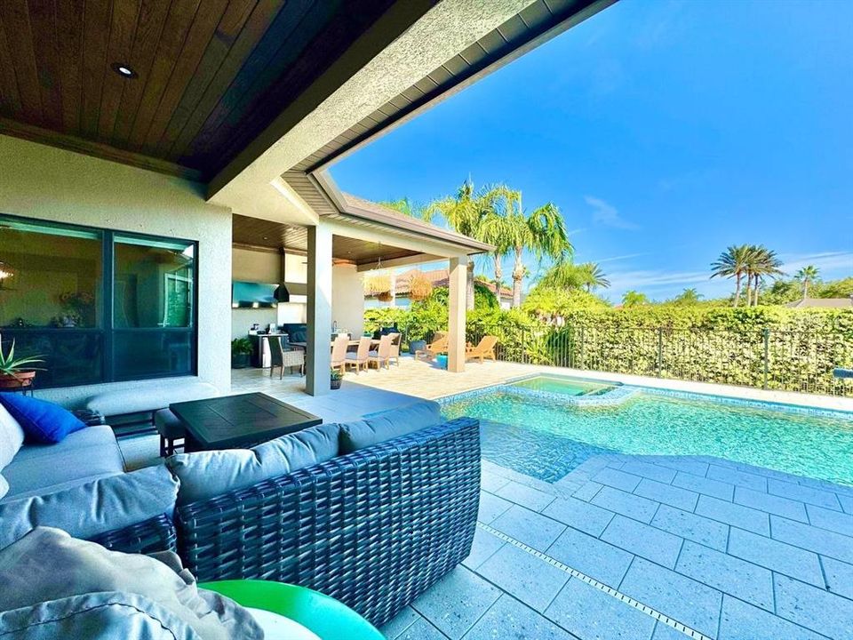 For Rent: $7,000 (4 beds, 3 baths, 3687 Square Feet)