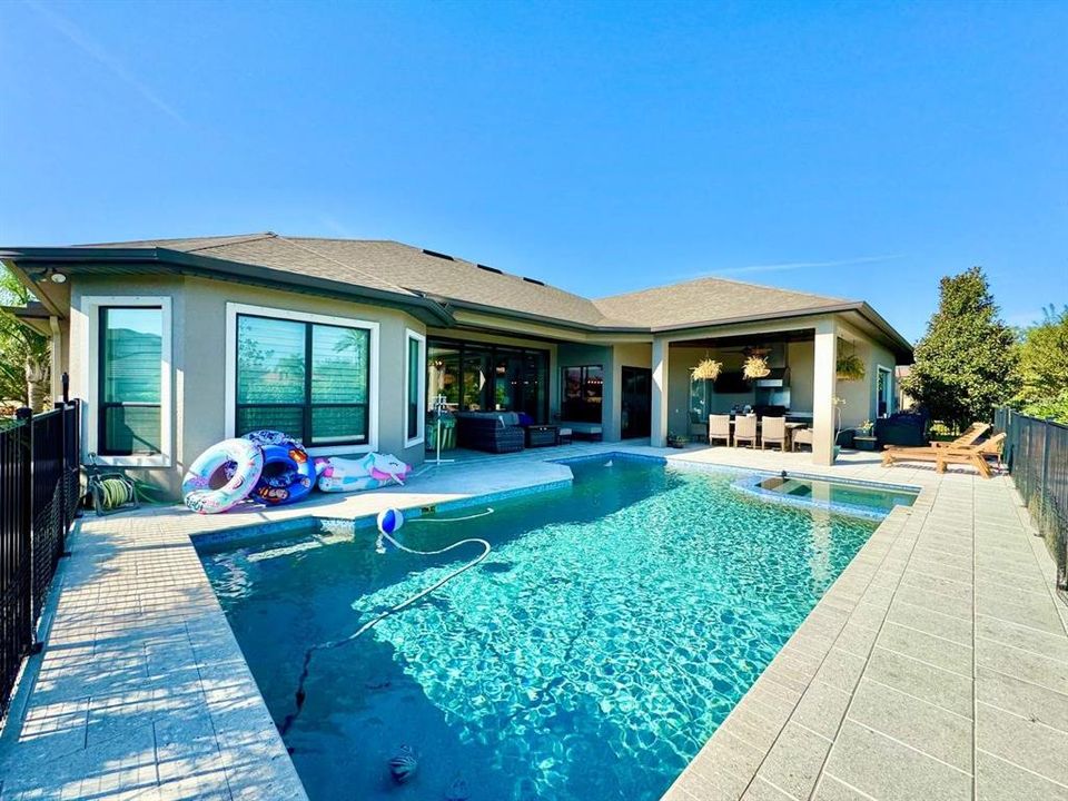 For Rent: $7,000 (4 beds, 3 baths, 3687 Square Feet)