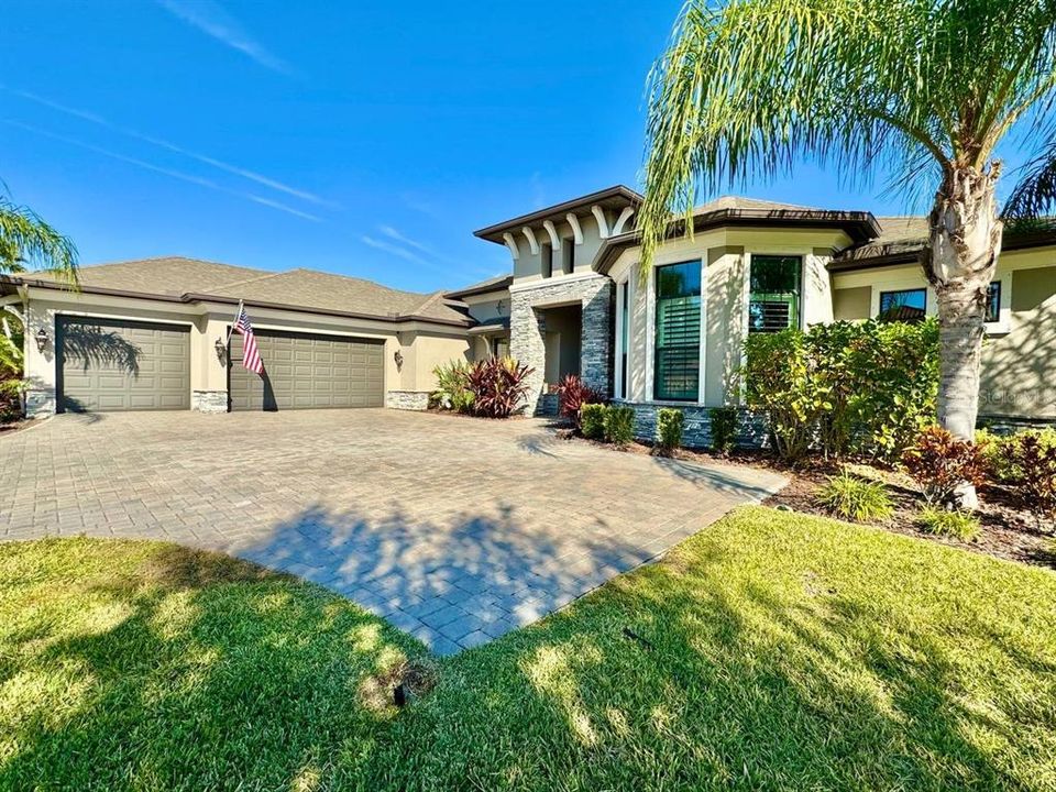 For Rent: $7,000 (4 beds, 3 baths, 3687 Square Feet)