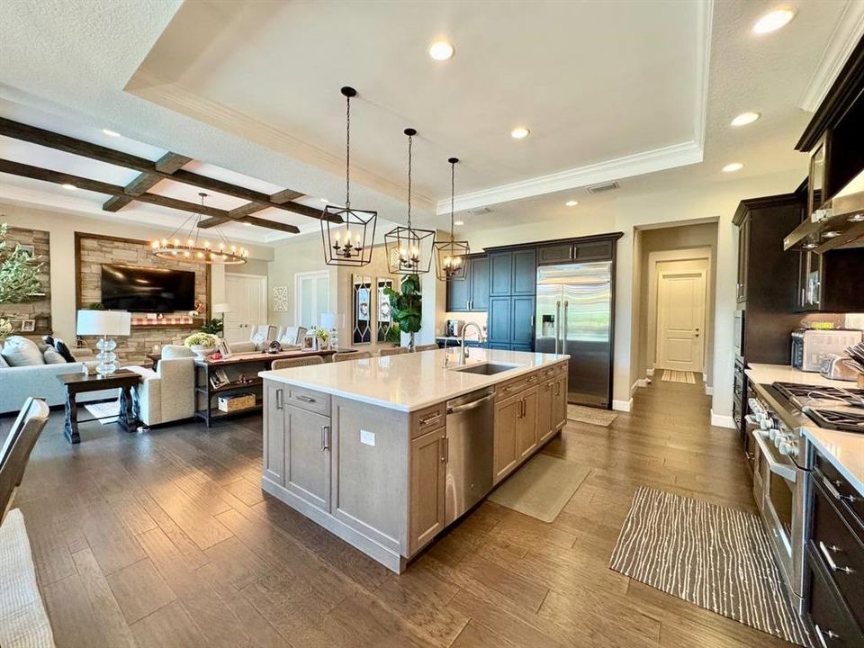 For Rent: $7,000 (4 beds, 3 baths, 3687 Square Feet)