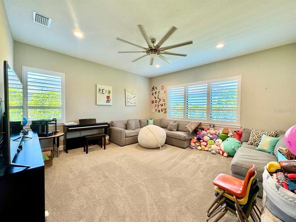 For Rent: $7,000 (4 beds, 3 baths, 3687 Square Feet)