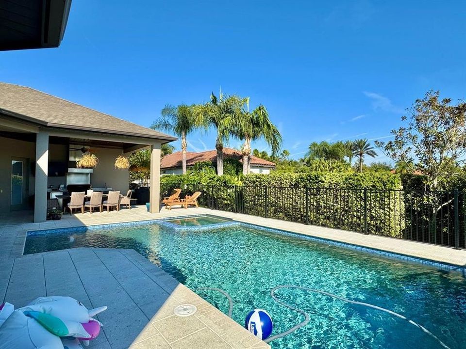 For Rent: $7,000 (4 beds, 3 baths, 3687 Square Feet)