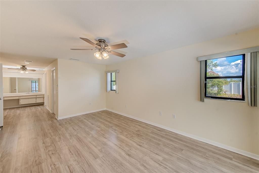 For Sale: $489,000 (3 beds, 2 baths, 2224 Square Feet)