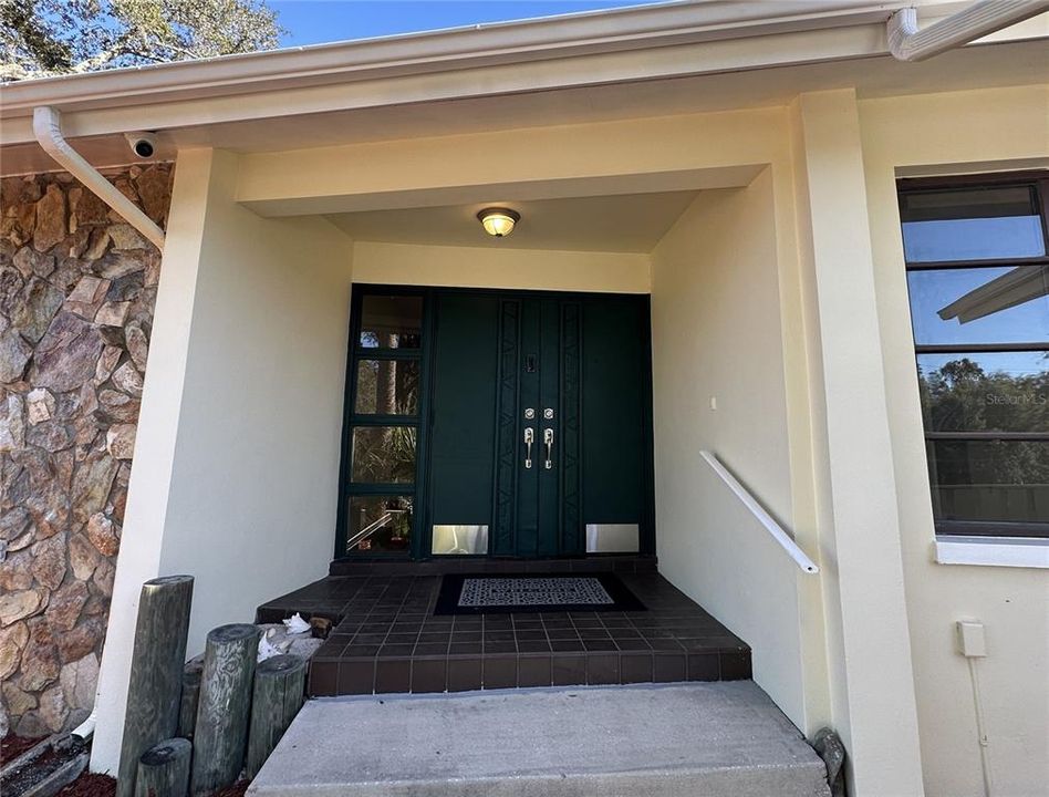 For Sale: $489,000 (3 beds, 2 baths, 2224 Square Feet)