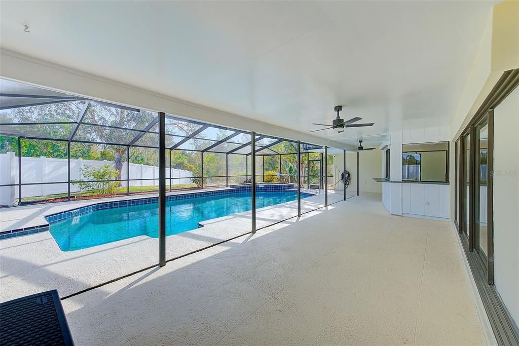 For Sale: $489,000 (3 beds, 2 baths, 2224 Square Feet)