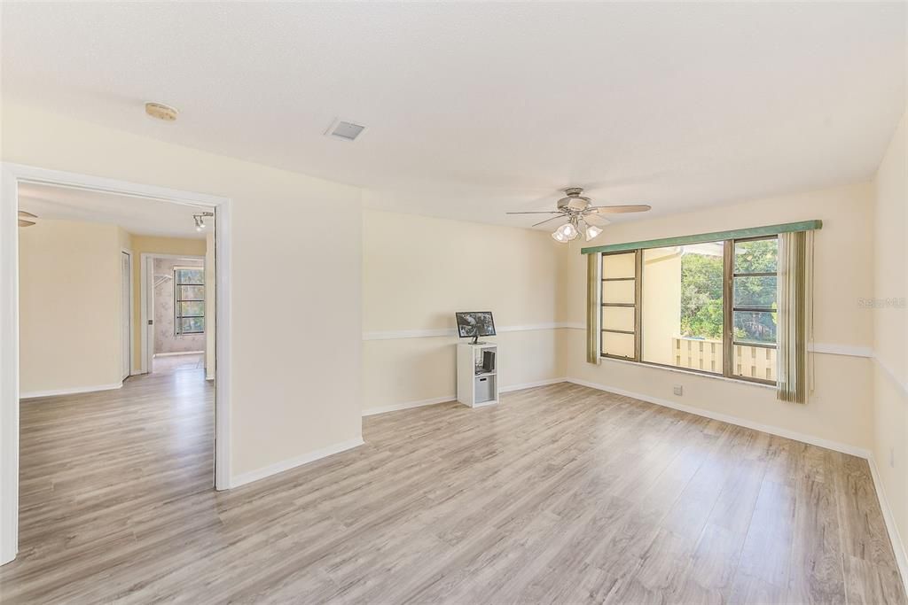 For Sale: $489,000 (3 beds, 2 baths, 2224 Square Feet)