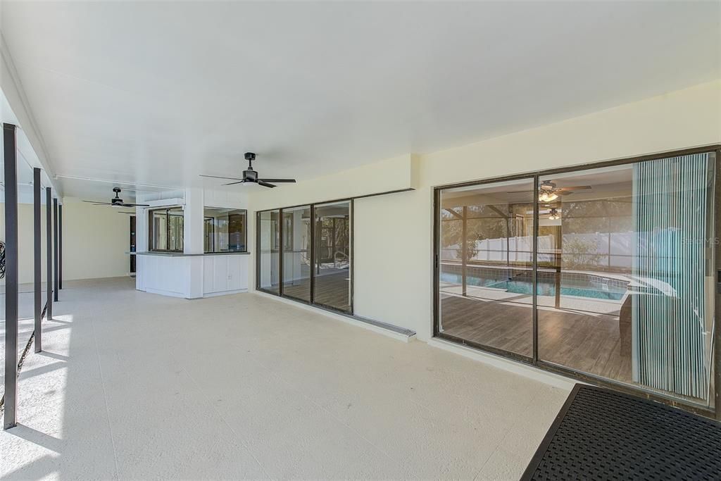 For Sale: $489,000 (3 beds, 2 baths, 2224 Square Feet)