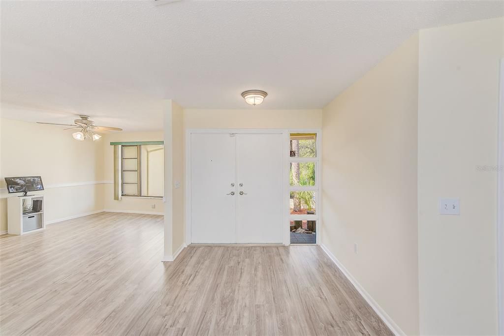 For Sale: $489,000 (3 beds, 2 baths, 2224 Square Feet)