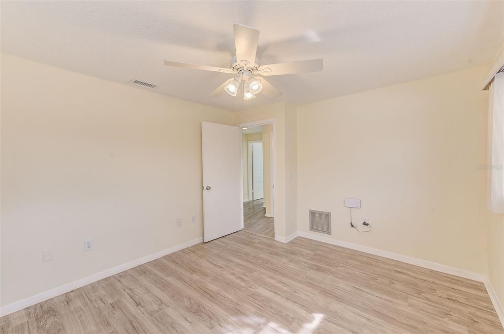 For Sale: $489,000 (3 beds, 2 baths, 2224 Square Feet)