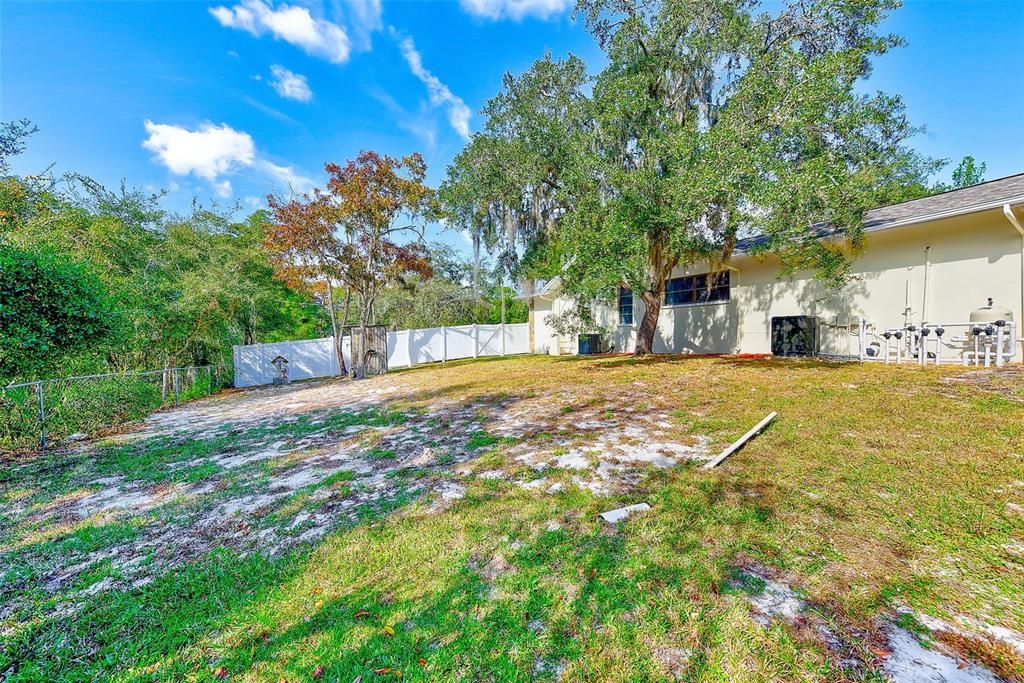 For Sale: $489,000 (3 beds, 2 baths, 2224 Square Feet)