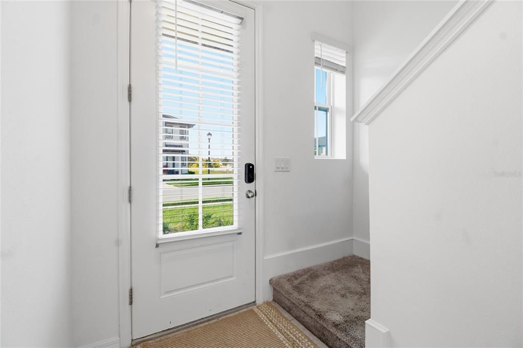 En Venta: $338,600 (3 camas, 2 baños, 1653 Pies cuadrados)