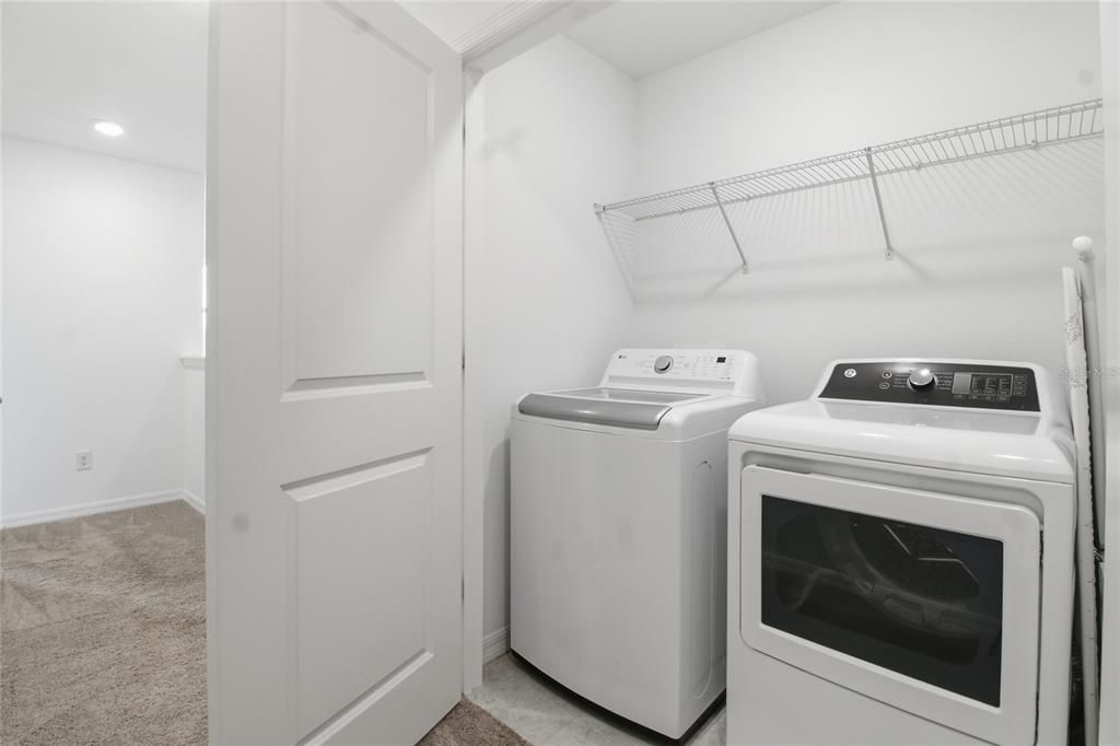 En Venta: $338,600 (3 camas, 2 baños, 1653 Pies cuadrados)