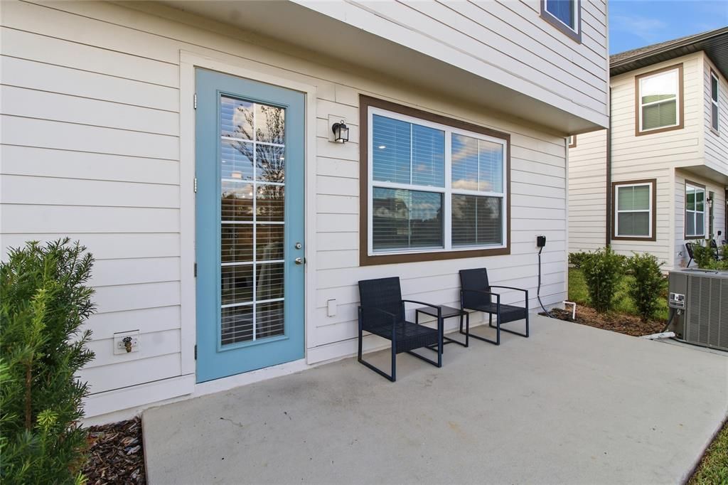 En Venta: $338,600 (3 camas, 2 baños, 1653 Pies cuadrados)