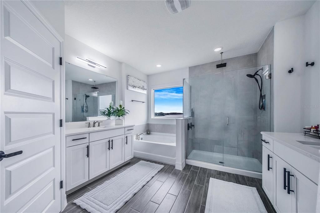 For Sale: $1,199,000 (5 beds, 5 baths, 3416 Square Feet)