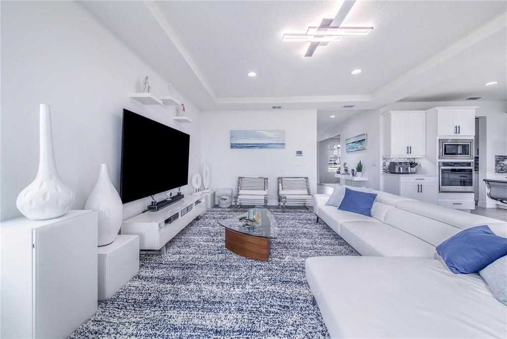 For Sale: $1,199,000 (5 beds, 5 baths, 3416 Square Feet)