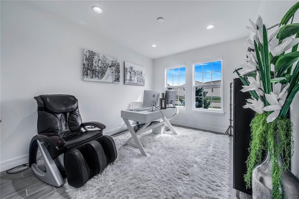 For Sale: $1,199,000 (5 beds, 5 baths, 3416 Square Feet)