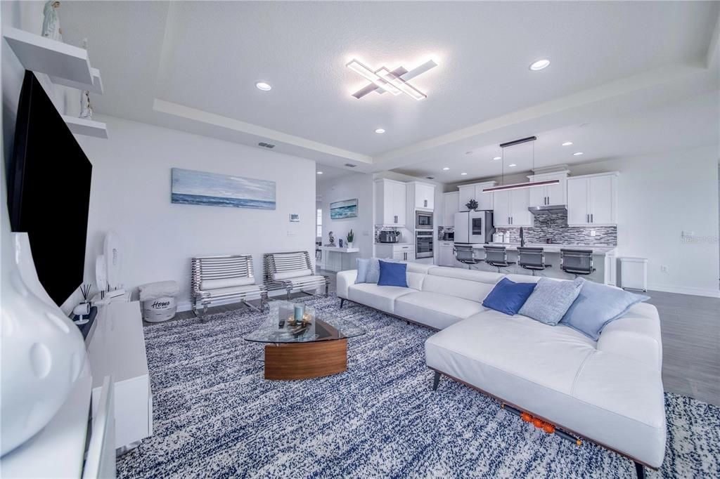 For Sale: $1,199,000 (5 beds, 5 baths, 3416 Square Feet)