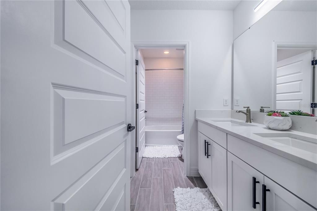 For Sale: $1,199,000 (5 beds, 5 baths, 3416 Square Feet)