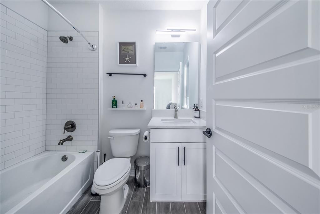 For Sale: $1,199,000 (5 beds, 5 baths, 3416 Square Feet)