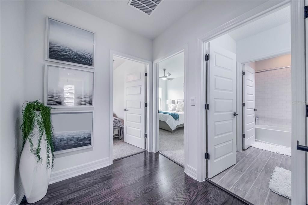 For Sale: $1,199,000 (5 beds, 5 baths, 3416 Square Feet)