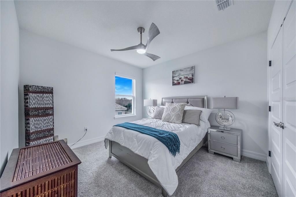 For Sale: $1,199,000 (5 beds, 5 baths, 3416 Square Feet)