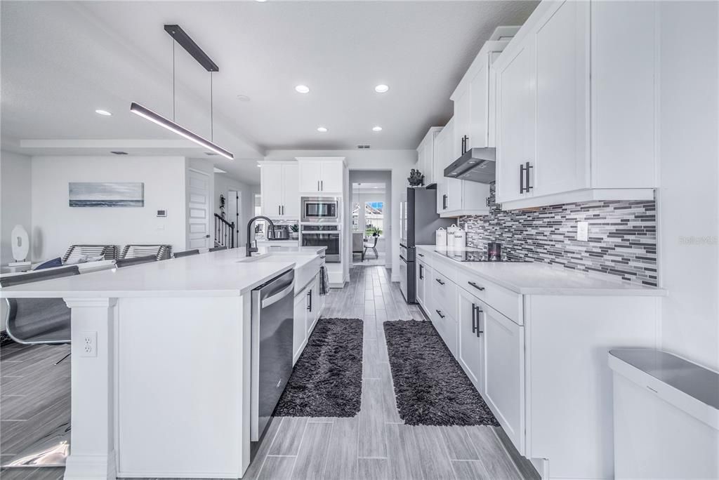 For Sale: $1,199,000 (5 beds, 5 baths, 3416 Square Feet)