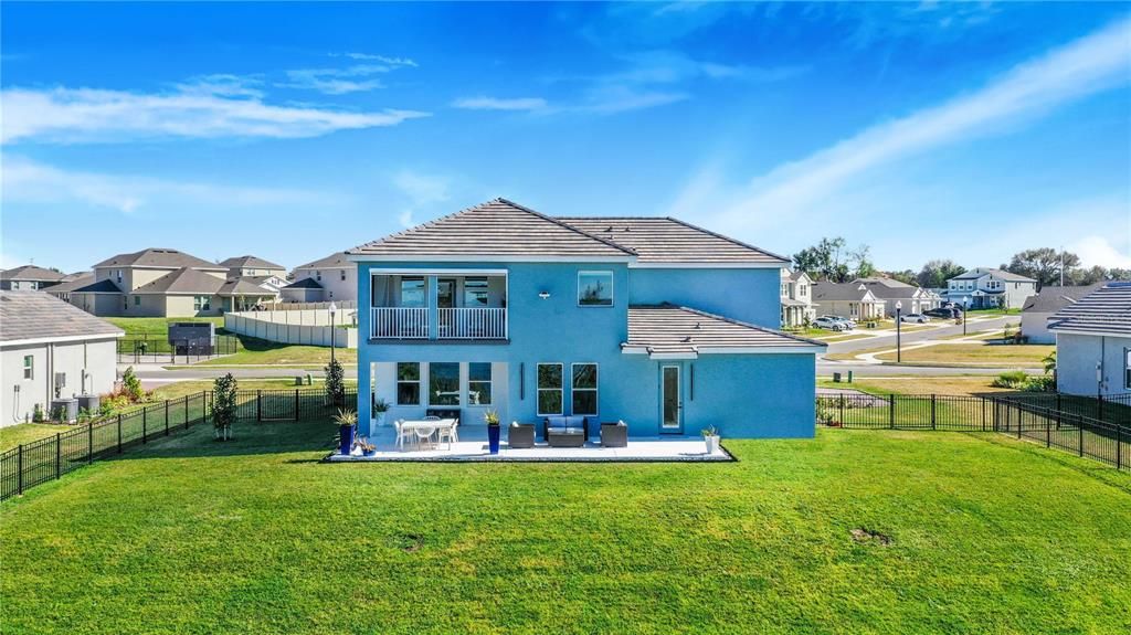 For Sale: $1,199,000 (5 beds, 5 baths, 3416 Square Feet)