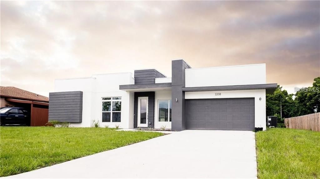 For Rent: $2,219 (4 beds, 2 baths, 1616 Square Feet)