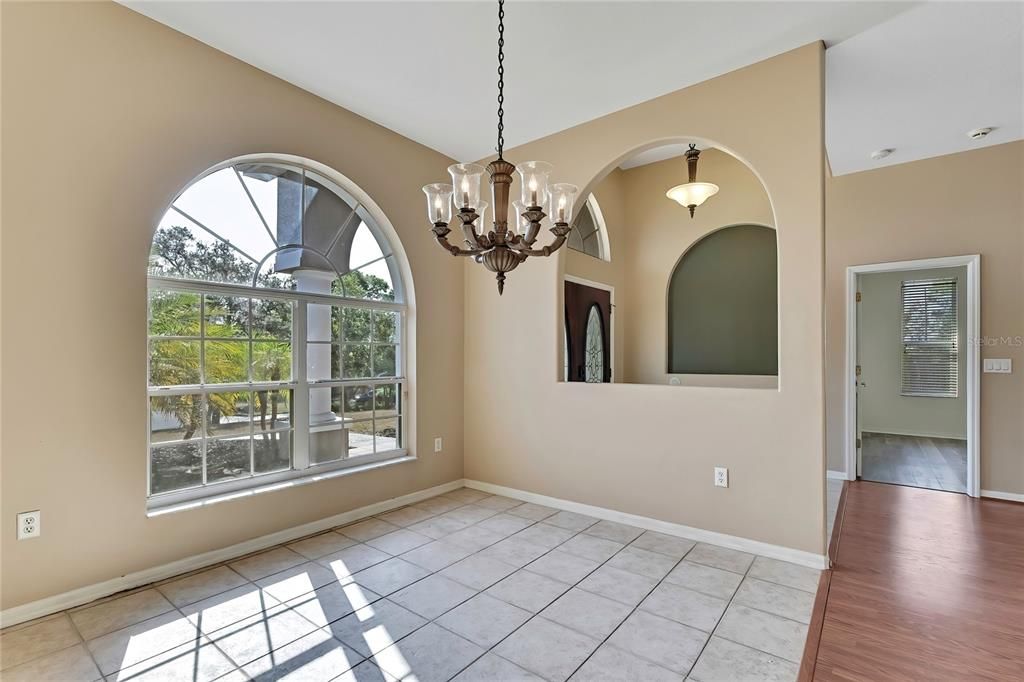 На продажу: $470,000 (4 спален, 3 ванн, 2473 Квадратных фут)