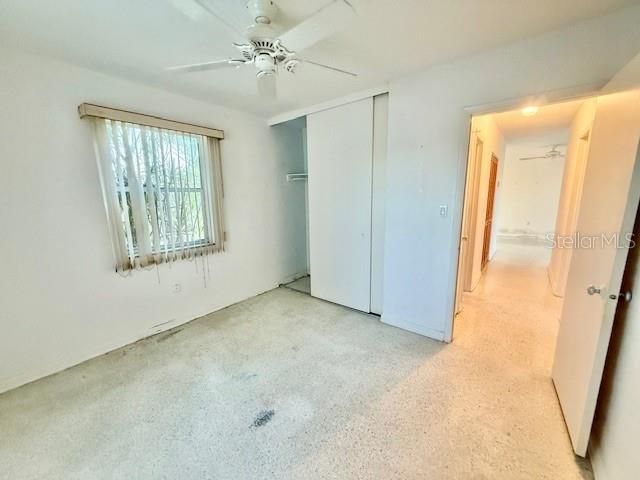 For Sale: $159,900 (3 beds, 1 baths, 1065 Square Feet)