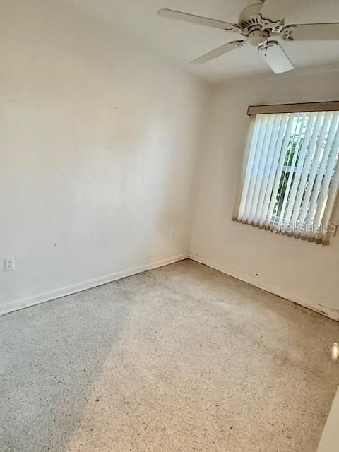 For Sale: $159,900 (3 beds, 1 baths, 1065 Square Feet)