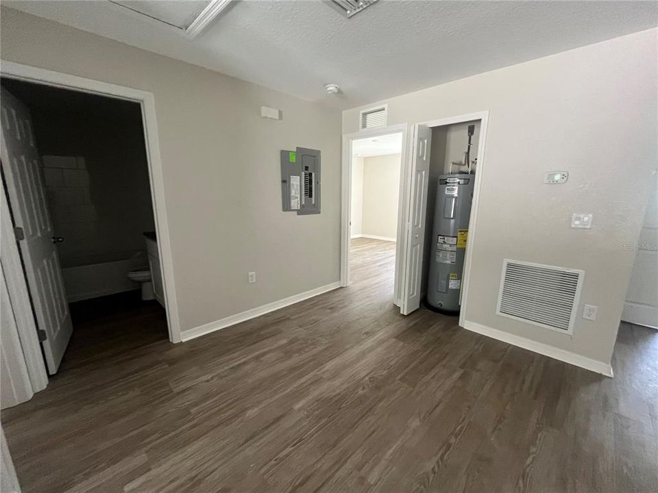 В аренду: $1,400 (2 спален, 2 ванн, 984 Квадратных фут)