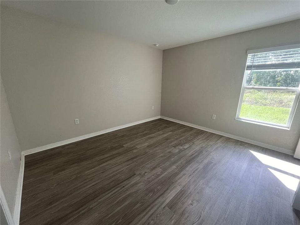 В аренду: $1,400 (2 спален, 2 ванн, 984 Квадратных фут)