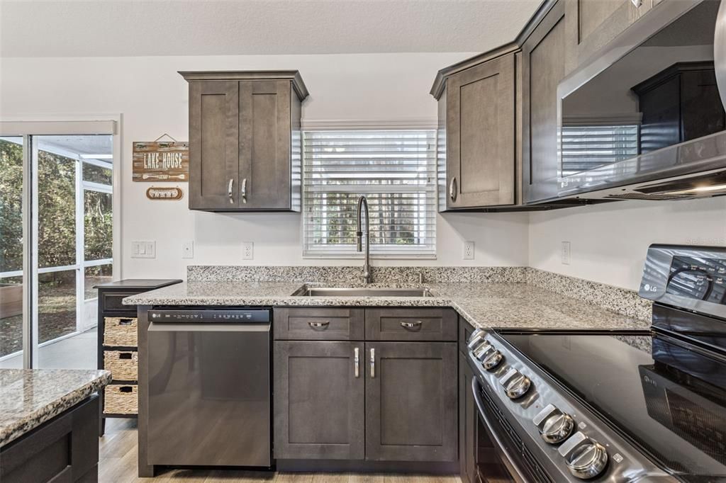 待售: $375,000 (3 贝兹, 2 浴室, 1122 平方英尺)