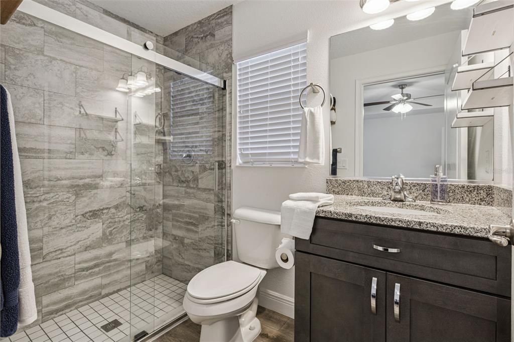 待售: $375,000 (3 贝兹, 2 浴室, 1122 平方英尺)