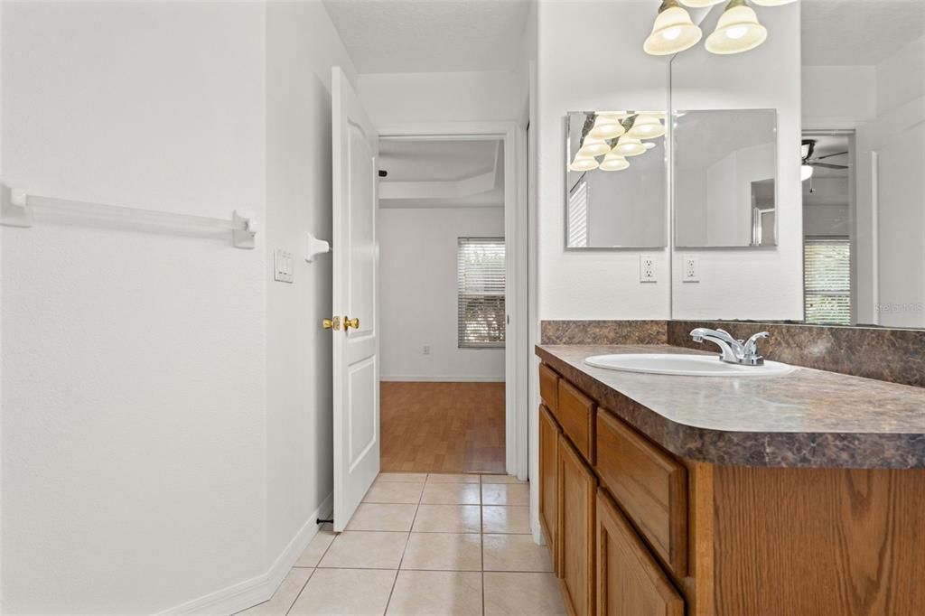 For Sale: $319,900 (3 beds, 2 baths, 1482 Square Feet)