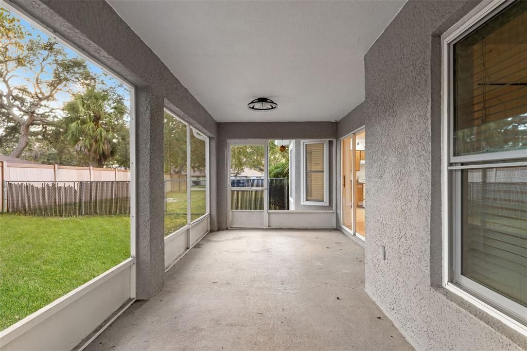 For Sale: $319,900 (3 beds, 2 baths, 1482 Square Feet)