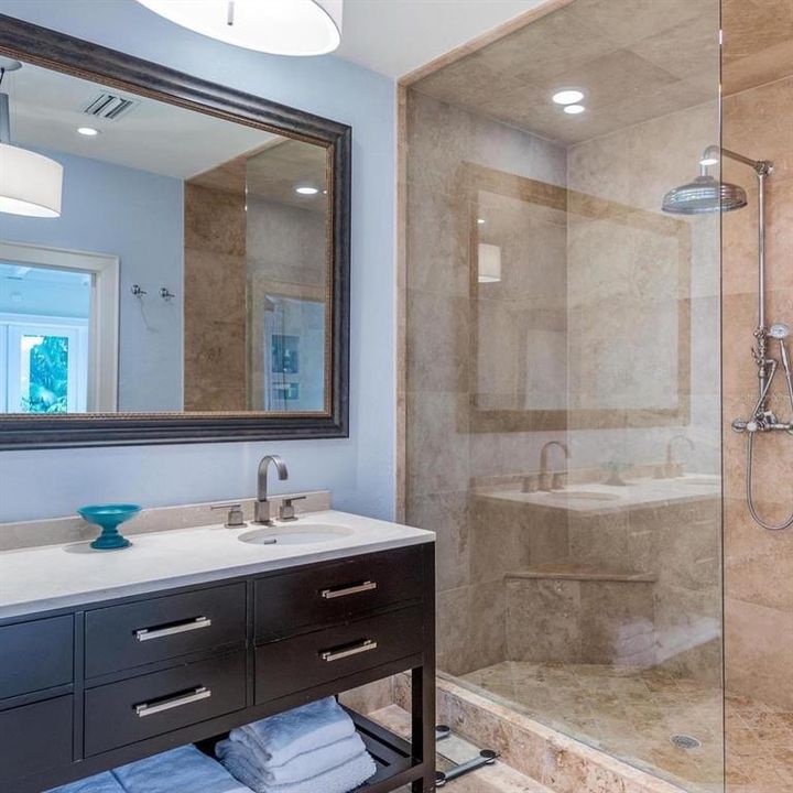 待售: $1,795,000 (4 贝兹, 3 浴室, 2698 平方英尺)