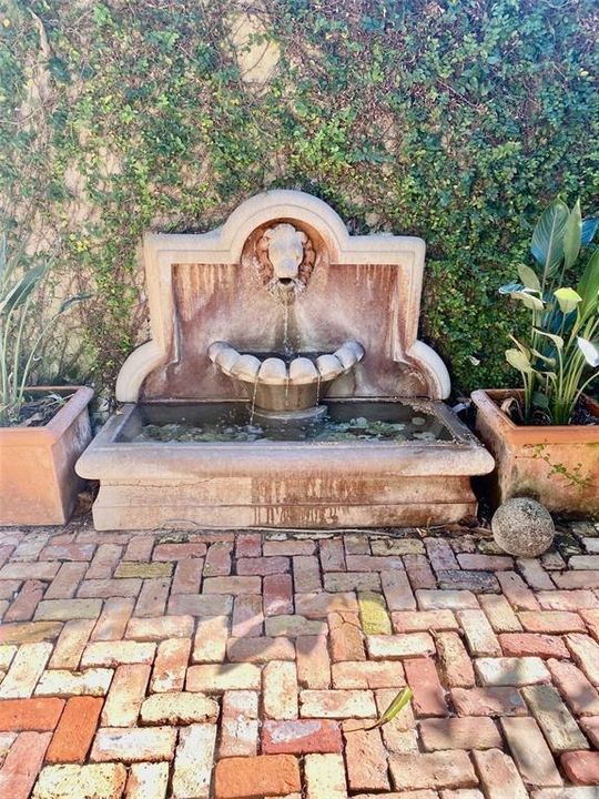 待售: $1,795,000 (4 贝兹, 3 浴室, 2698 平方英尺)