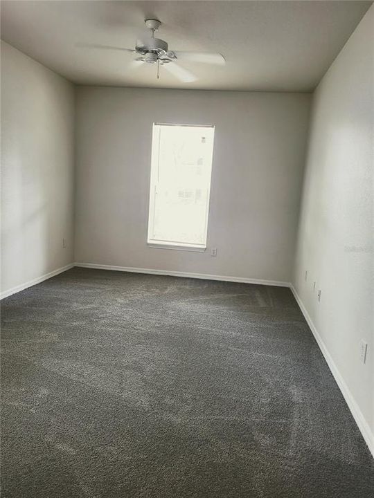 待售: $189,000 (2 贝兹, 2 浴室, 1152 平方英尺)