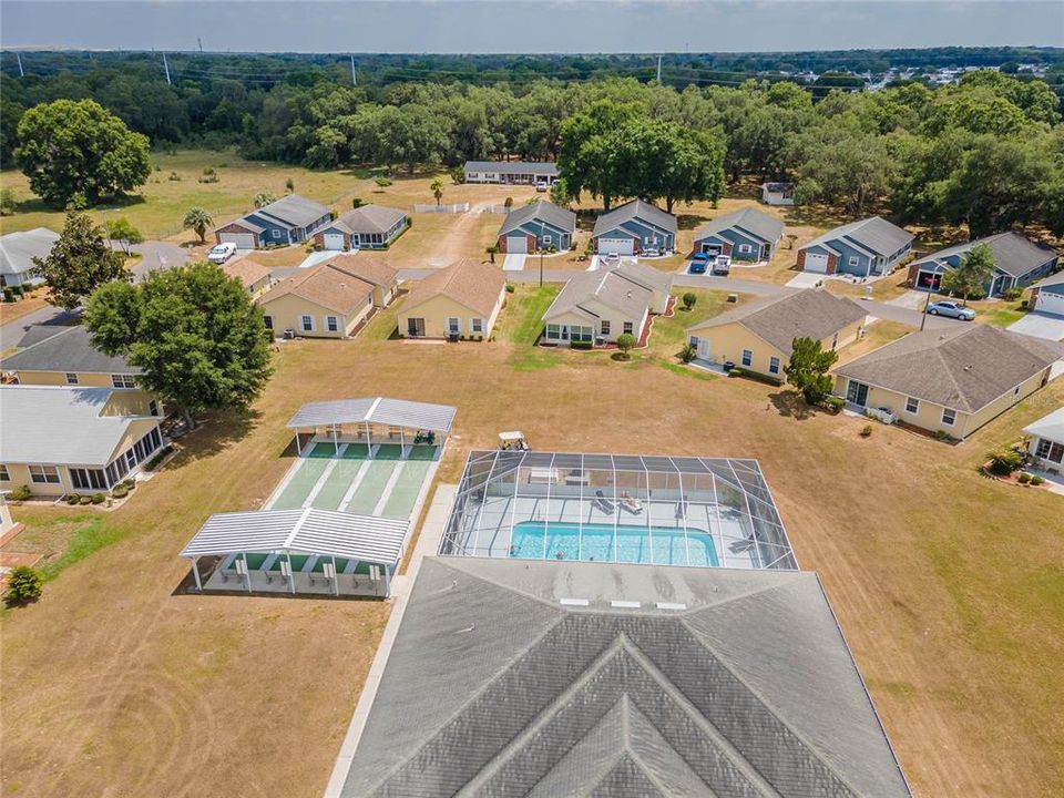 На продажу: $319,000 (2 спален, 2 ванн, 1434 Квадратных фут)