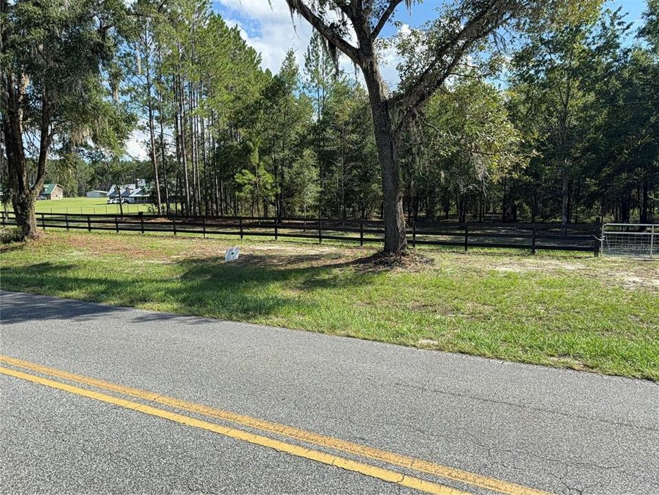 En Venta: $149,000 (5.00 acres)