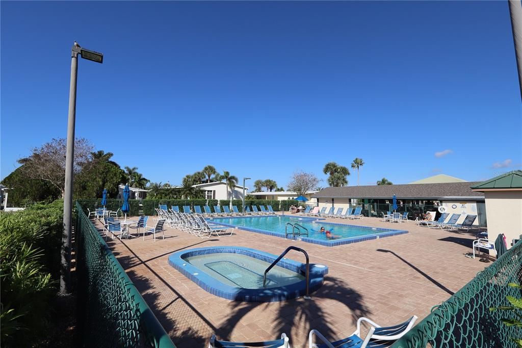 For Sale: $175,000 (2 beds, 2 baths, 1222 Square Feet)