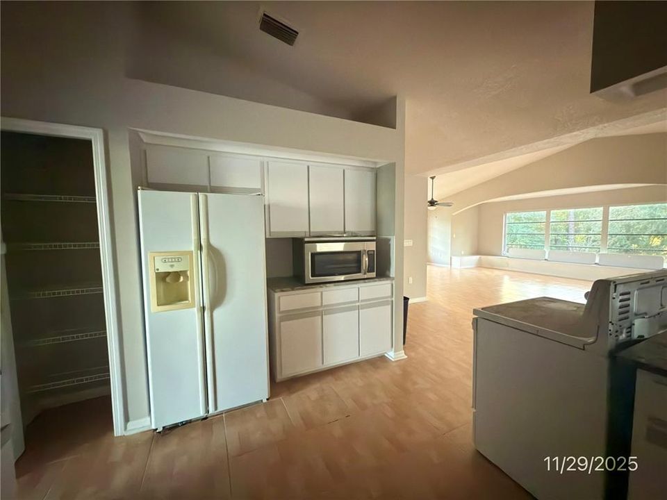 En Venta: $150,000 (3 camas, 2 baños, 2663 Pies cuadrados)