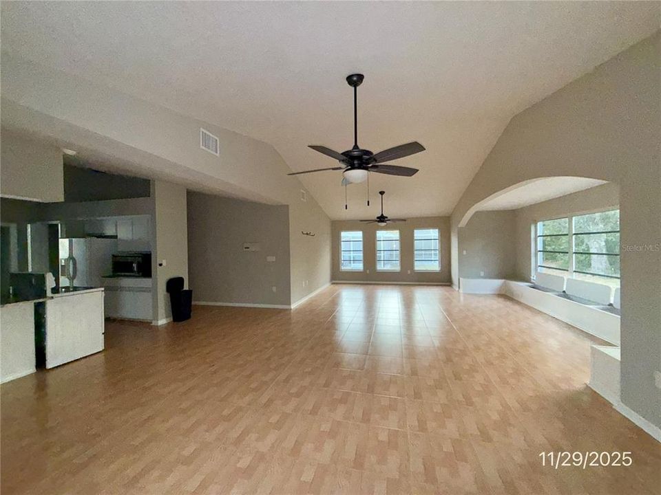 En Venta: $150,000 (3 camas, 2 baños, 2663 Pies cuadrados)