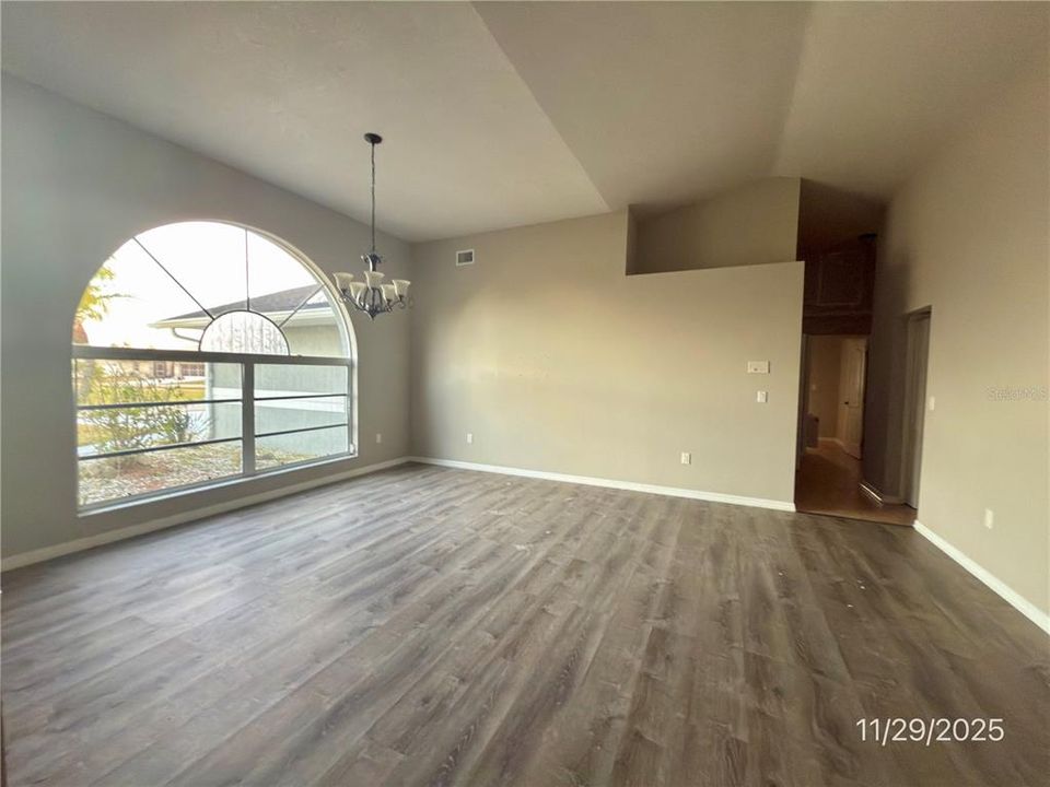 En Venta: $150,000 (3 camas, 2 baños, 2663 Pies cuadrados)