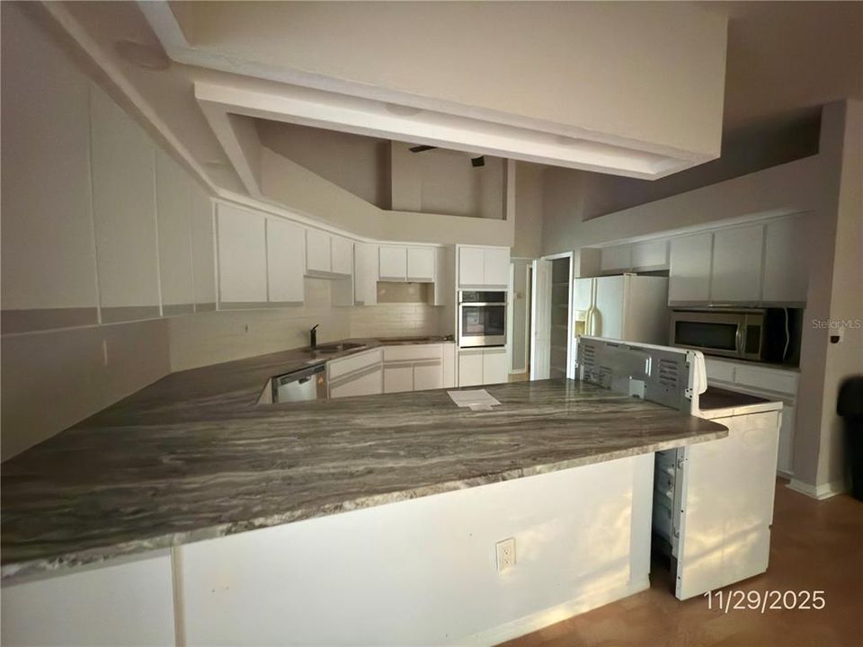 En Venta: $150,000 (3 camas, 2 baños, 2663 Pies cuadrados)